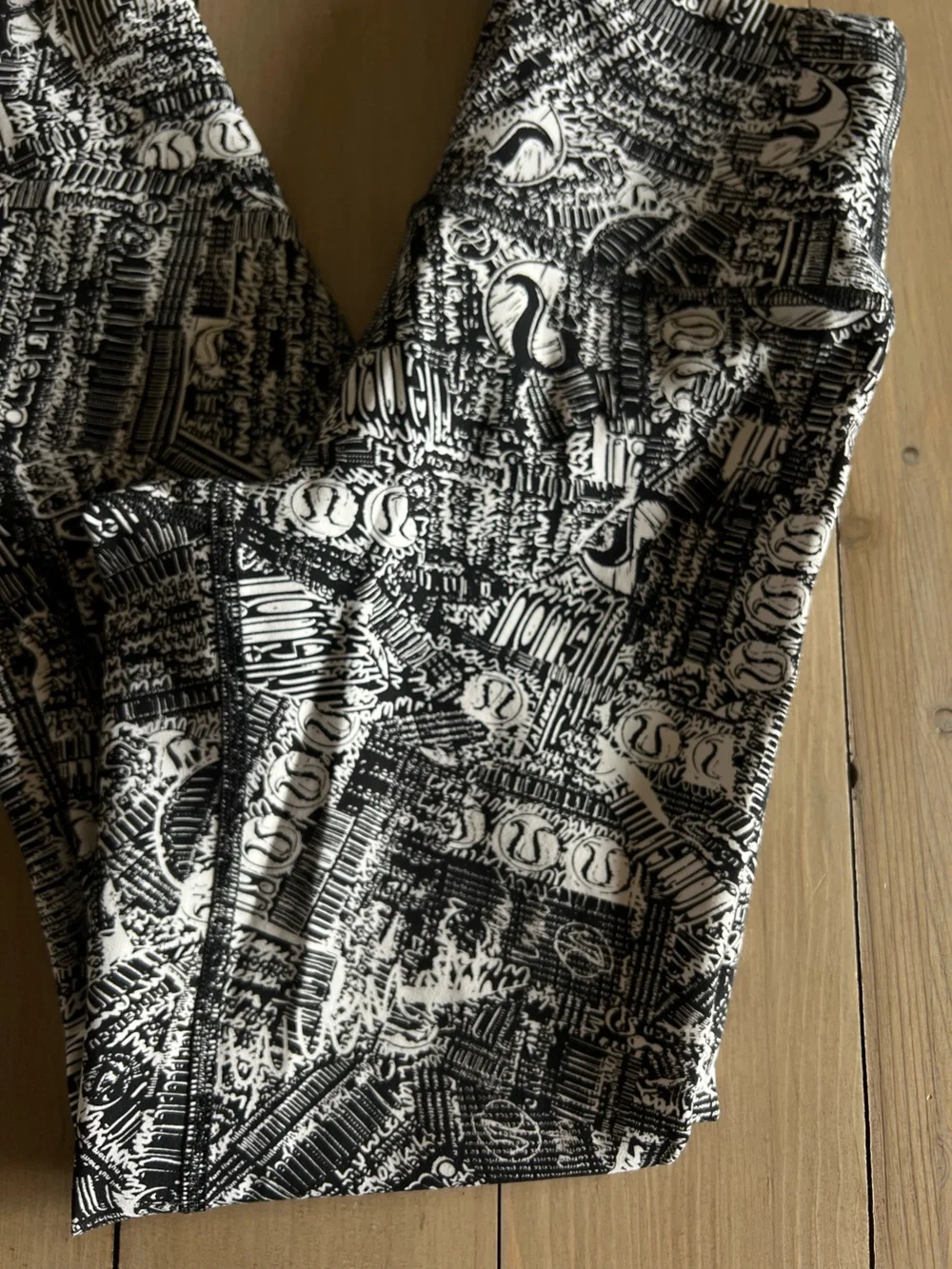 lululemon athletica worn once